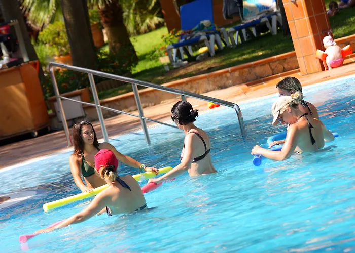 Hotel Valentin Grand Park 4*