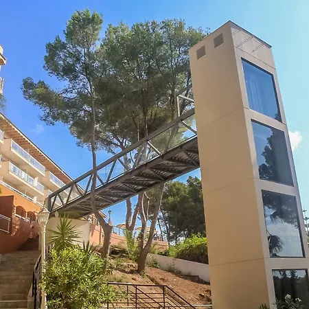 Valentin Grand Park Hotel 4*