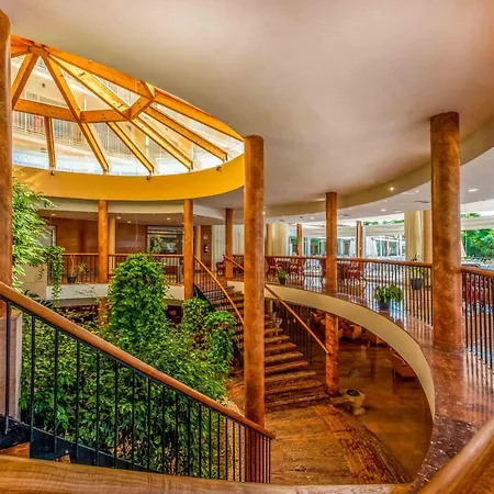 Valentin Park Club 4* Peguera